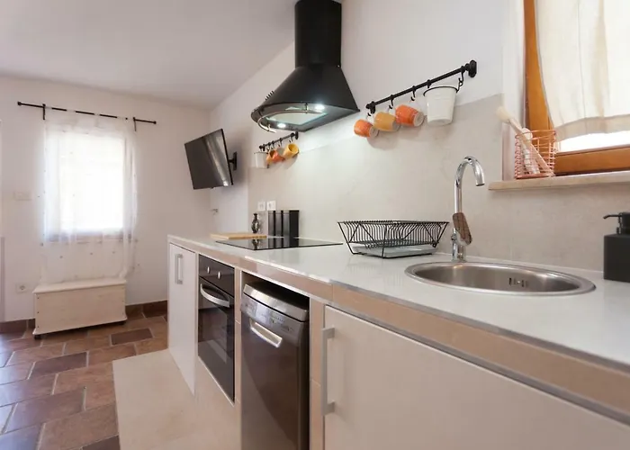 Two Bedroom Apartment H2 Apartment Rovinj