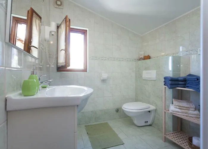 Two Bedroom Apartment H2 * Ρόβινι