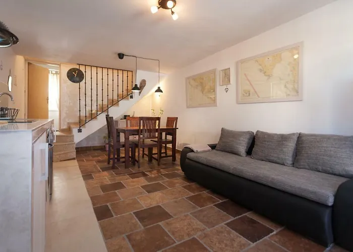 Two Bedroom Apartment H2 Διαμέρισμα