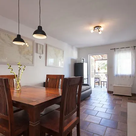 Two Bedroom H2 Apartman